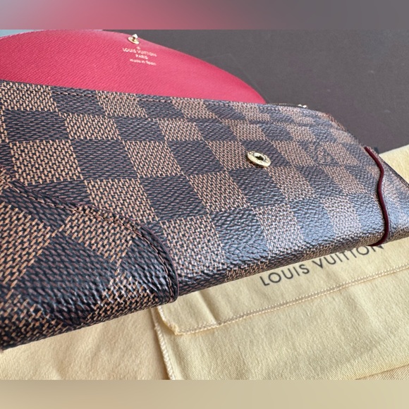 Louis Vuitton Caissa Wallet Damier Ebene - Picture 5 of 17